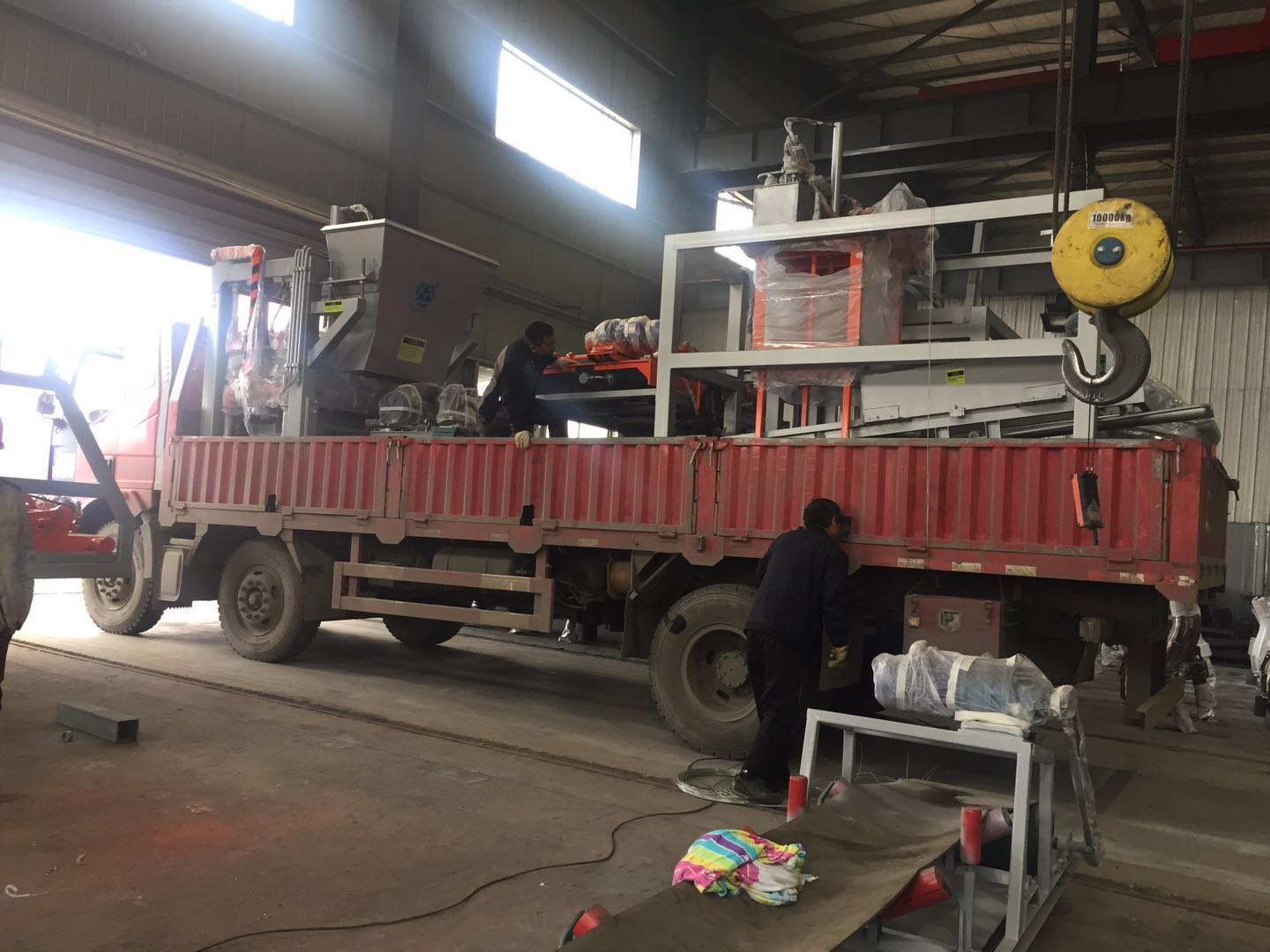 湖南省漣源市白馬山鎮(zhèn)石總訂購(gòu)的QTY5-15今天發(fā)貨啦！